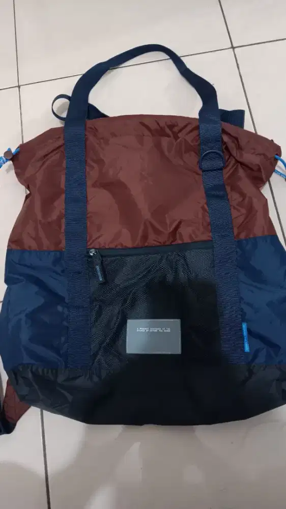 Beyond The Vines Parapack bags