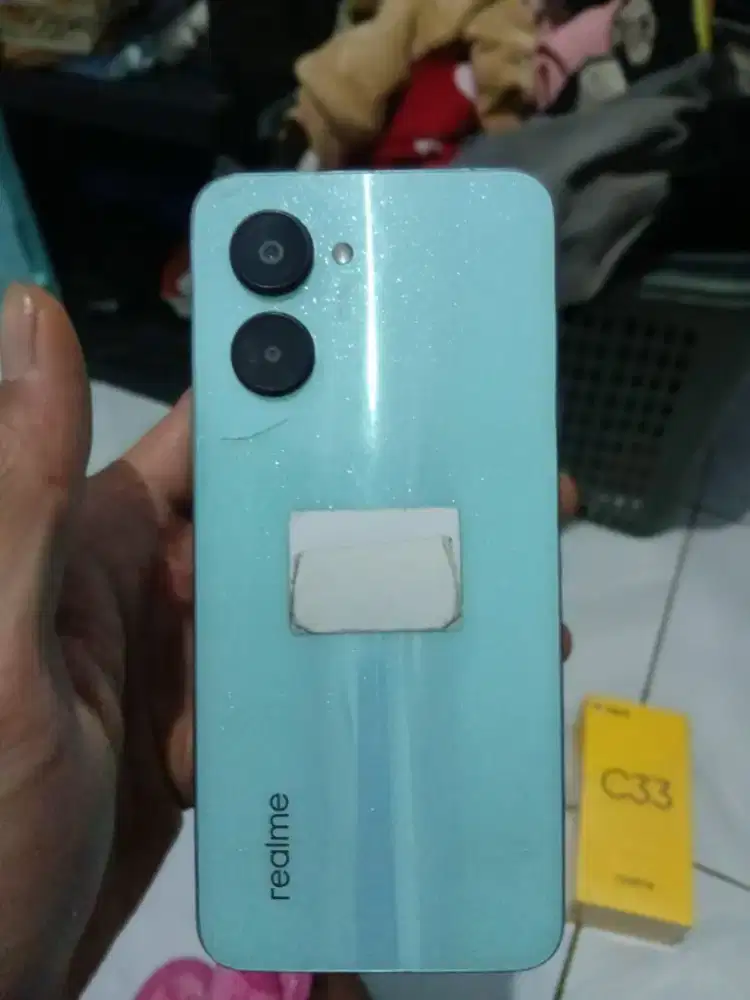 Realme C33 fullset