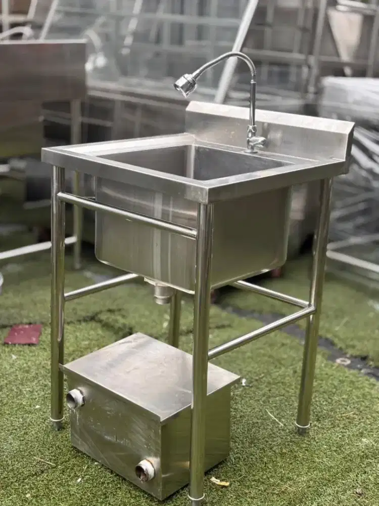 SINK 1 LUBANG

Include grease trap, sink 60x60x85


Ada 5 unit