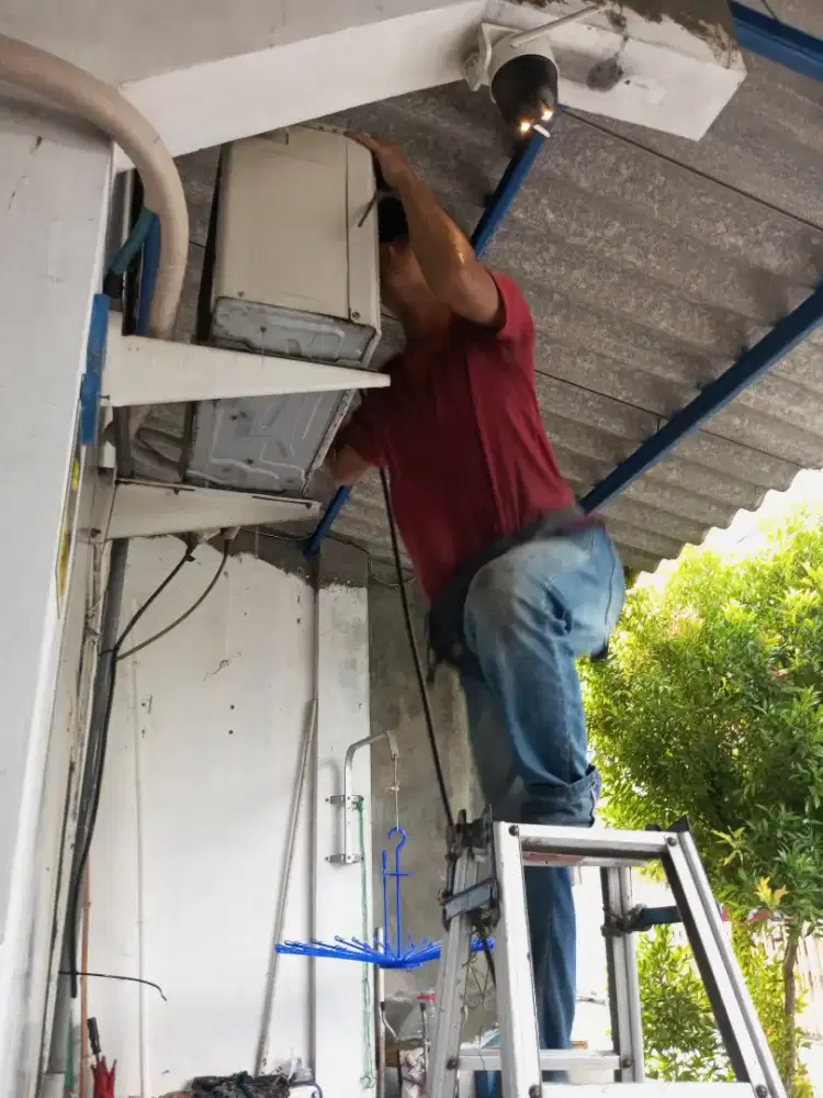 Jasa service AC service kulkas service m cuci