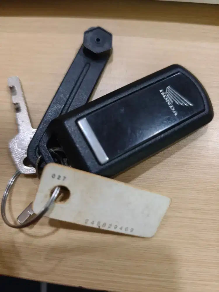 Jual kunci keyless ex motor Honda PCX 150 CC tgl 2020