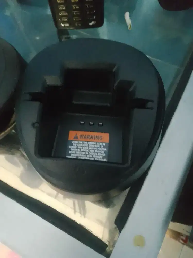 Mangkok charger HT Motorola GP 2000