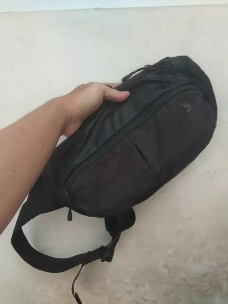 Tas Selempang Kalibre