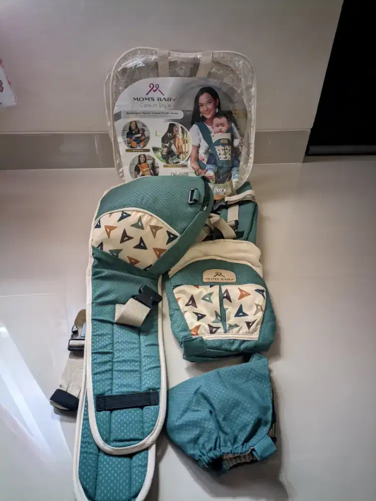 Gendongan Anak Mom's Baby