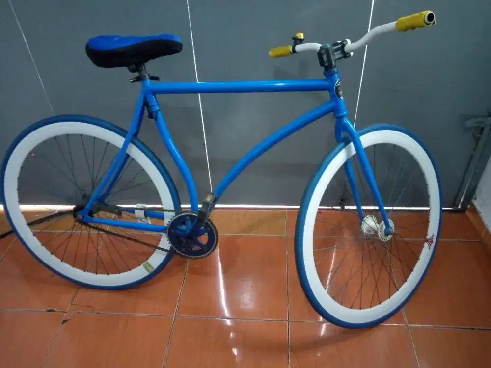 Sepeda Fixie siap luarkota sehat
