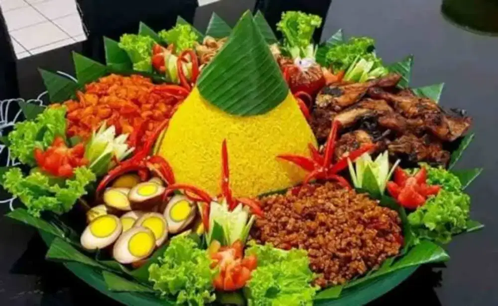 Aneka tumpeng & nasi kotak
