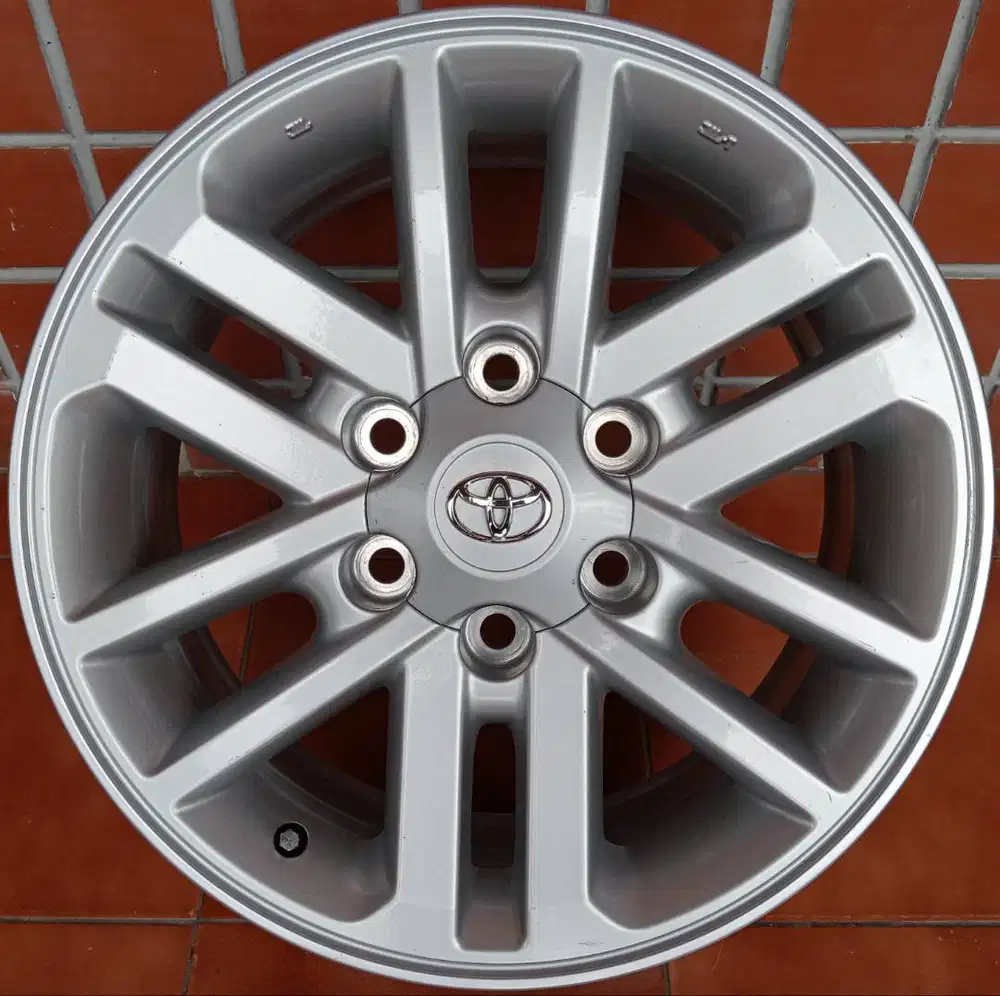 Velg Fortuner VNT Original Ring 17 Mulus Like New R17 6x139 VRZ SRZ