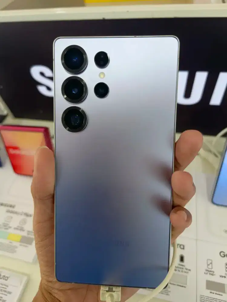 Cash Credit Samsung Galaxy S25 Ultra New