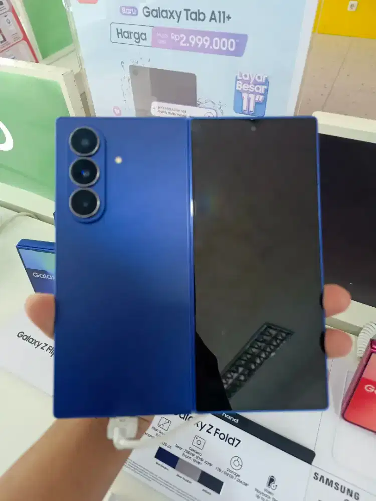 Cash Credit Samsung Galaxy Z Fold 7 New