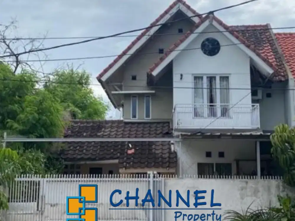 Jual Rumah Siap Huni Lokasi Strategis Pinggir Jalan Besar Griya Loka Bsd Tangsel, Vn