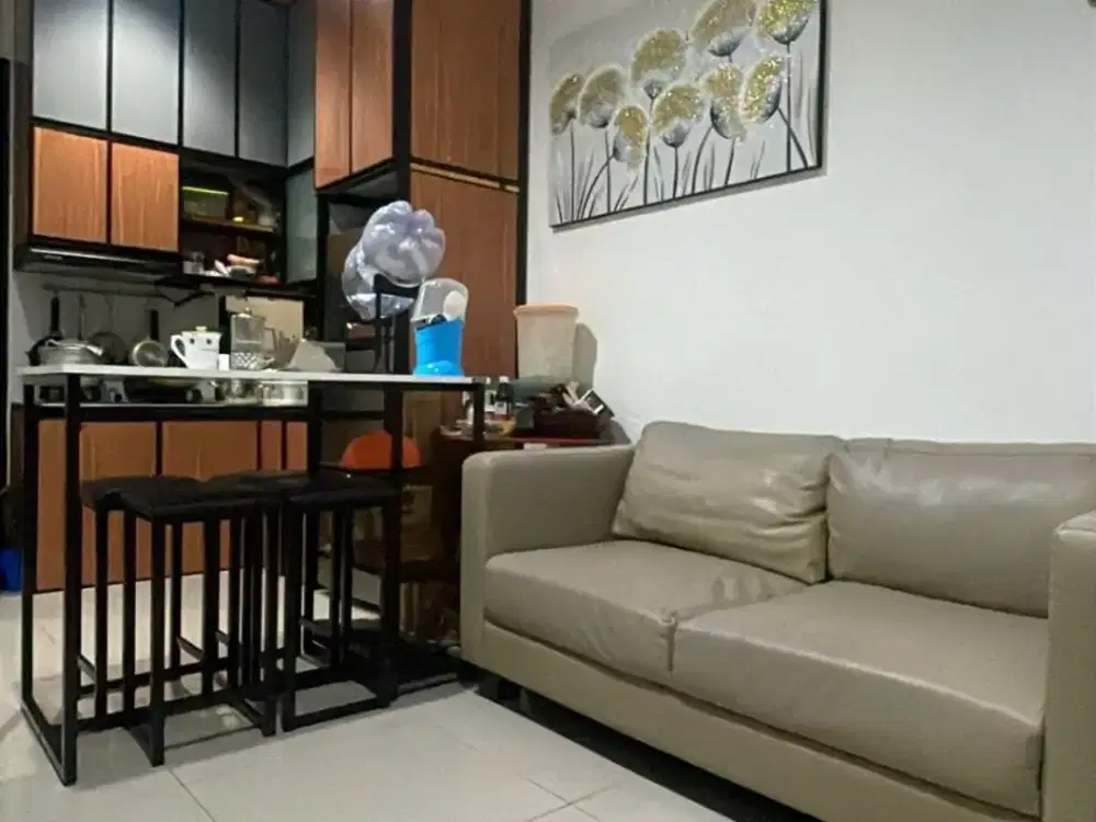 Dijual Rumah di Green Royal Jakarta Barat