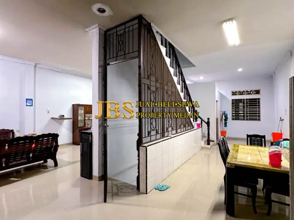 Jual Ruko Gandeng 3,5 Tingkat di Jalan Pasar 3 - Krakatau, Medan
