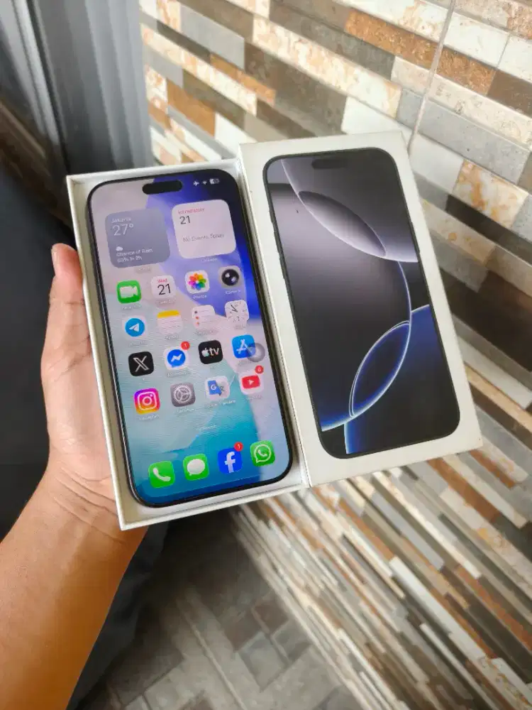 iPhone 16 pro max 256 GB inter fullset