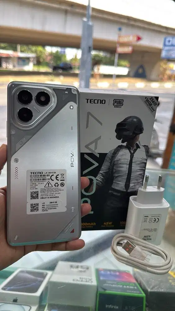 POVA 7 RAM 16/256 FULLSET MULUS BAWAAN LAHIR GARANSI AKTIF SPEK GAMING