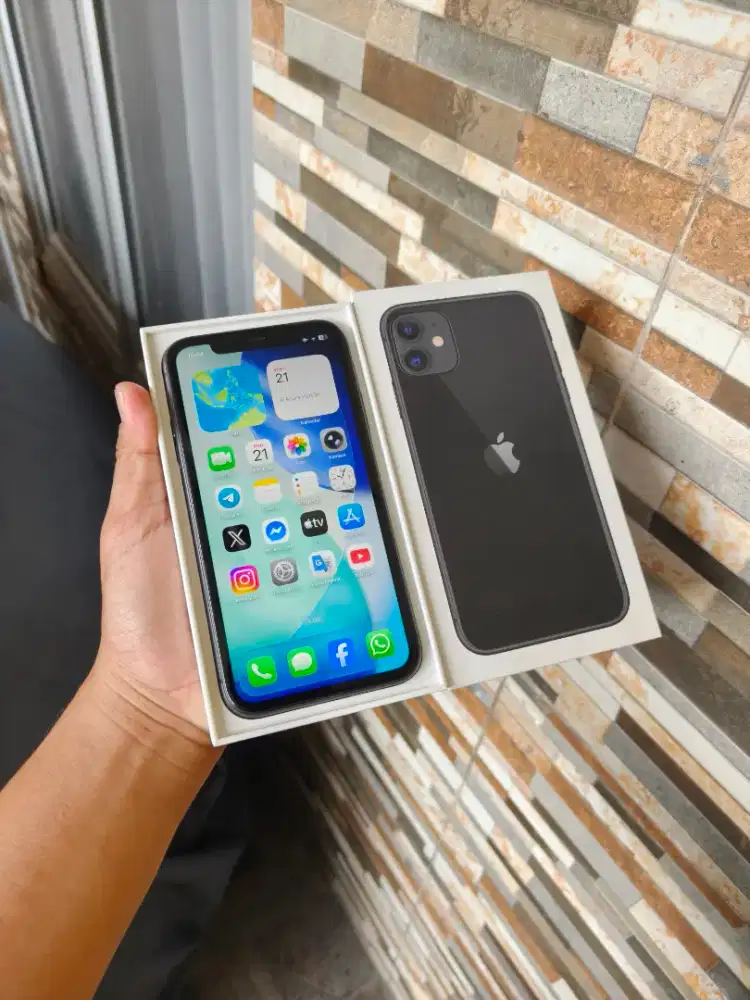 iPhone 11 128 GB iBox fullset