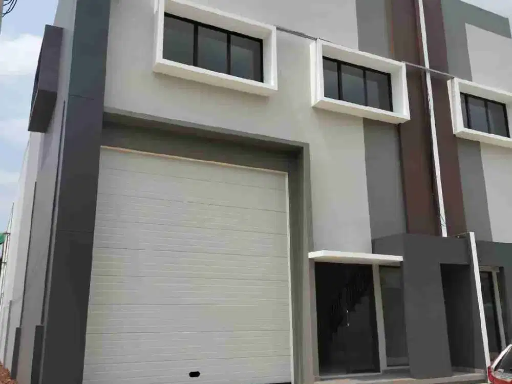 DISEWAKAN GUDANG SIAP PAKAI BISA GANDENG DI M.TOHA TANGERANG KOTA