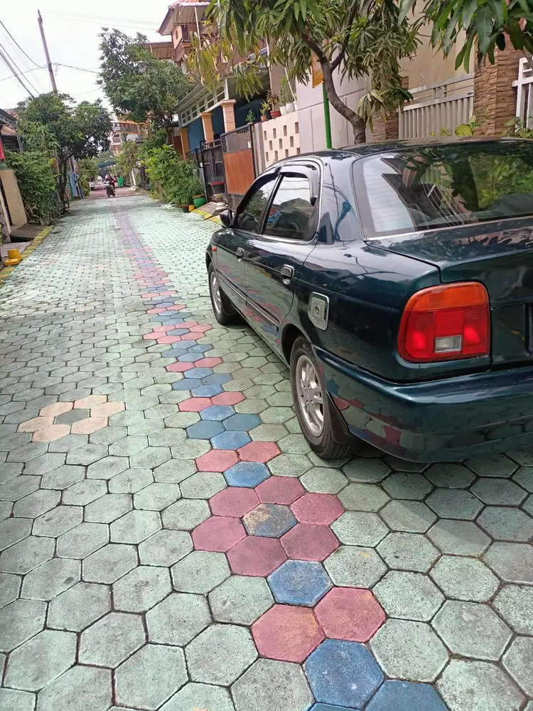 Suzuki Baleno 1997 Bensin