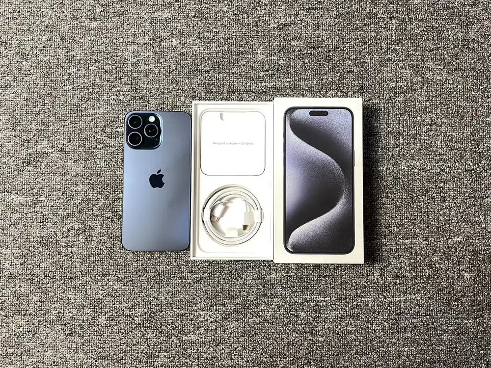 iPhone 15 Pro Max 256 GB iBox