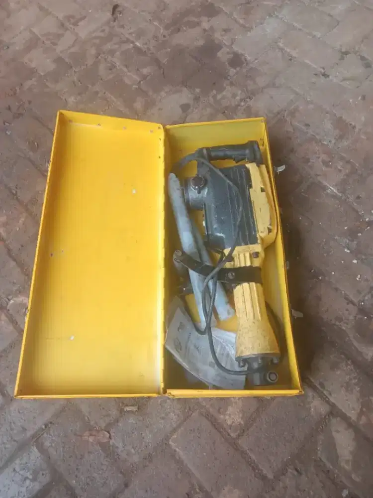 Baby roller genset 5000watt stamper kodok