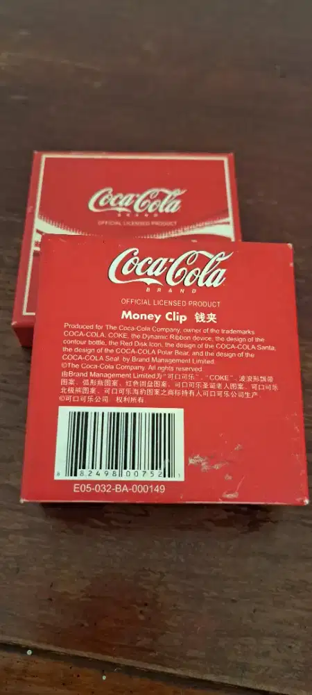 Money clip coca cola