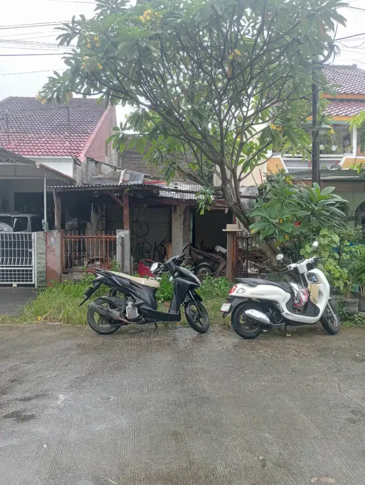 DIJUAL RUMAH HITUNG TANAH SAJA AKSES JALAN UTAMA