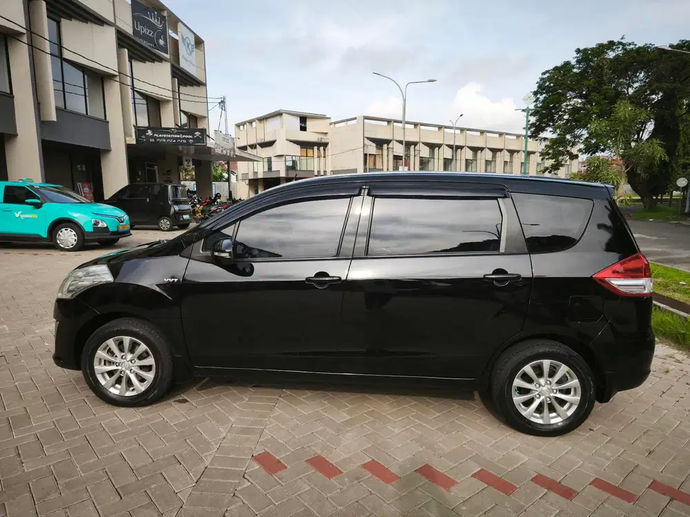 Suzuki Ertiga 2013 Bensin