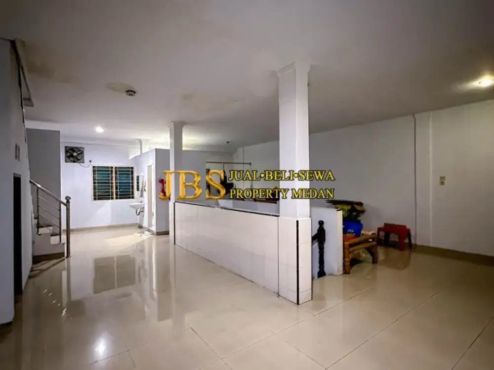 Ruko Gandeng Kondisi Siap Huni Dijual di Jalan Pasar 3 - Krakatau, Medan