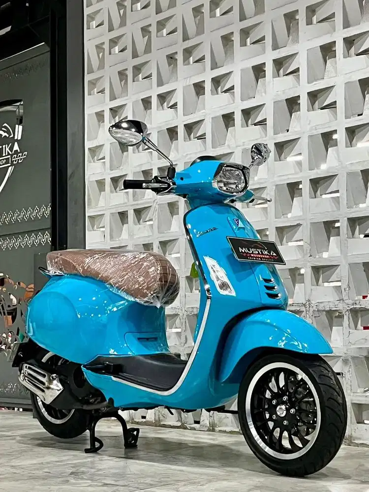Istimewa ODO 600perak!!Vespa Sprint S 150 ABS th 2023 - Ayu Mustika