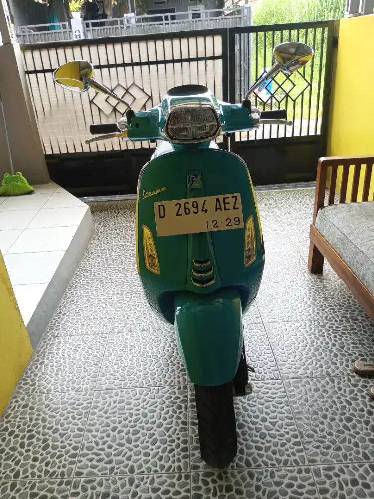 Di jual vespa sprint ABS 2024