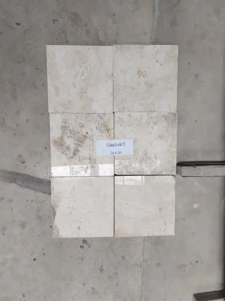 Marmer Lokal Ujung Pandang Standart 30 x 30