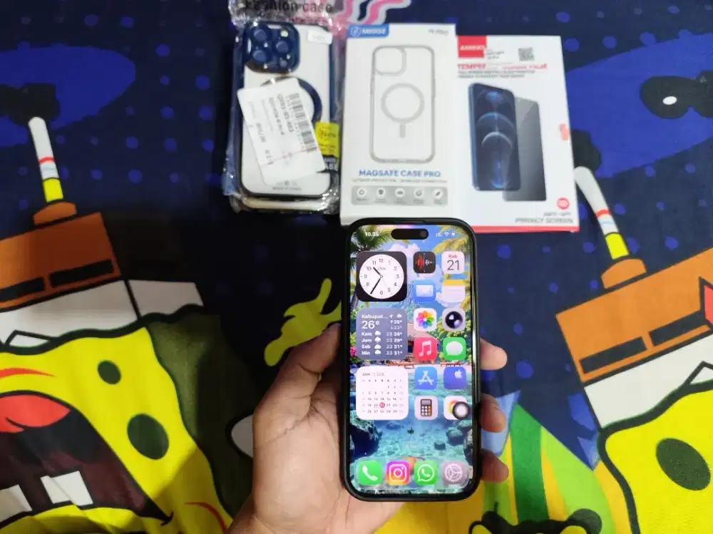 iPhone 16 pro 128 Dissert Titanium