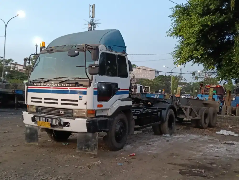 dicari supir trailer hitungan per trip