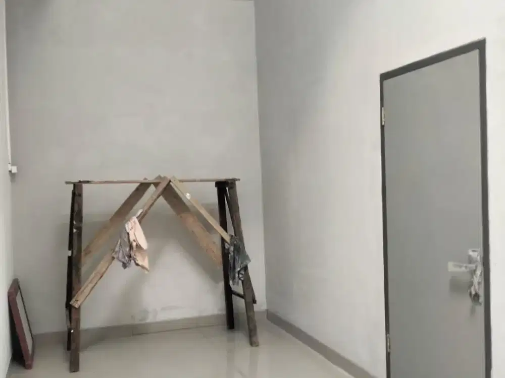 Dijual Rumah Strategis Masuk Gang di Pungkur, Ciateul Ref.04804