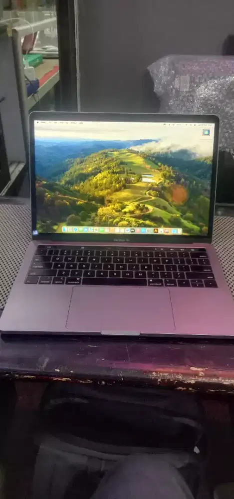 terima beli macbook pro macbook Air kondisi bagus atau rusak