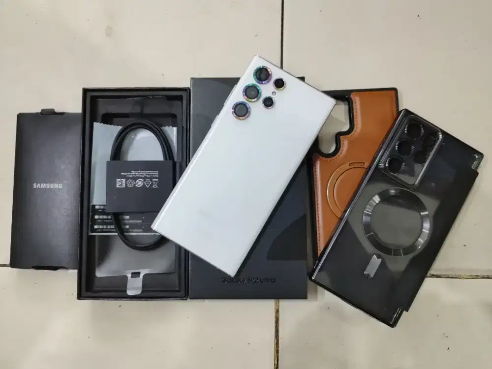 Samsung galaxy S22 Ultra 12/256GB Fullset ori semuanya