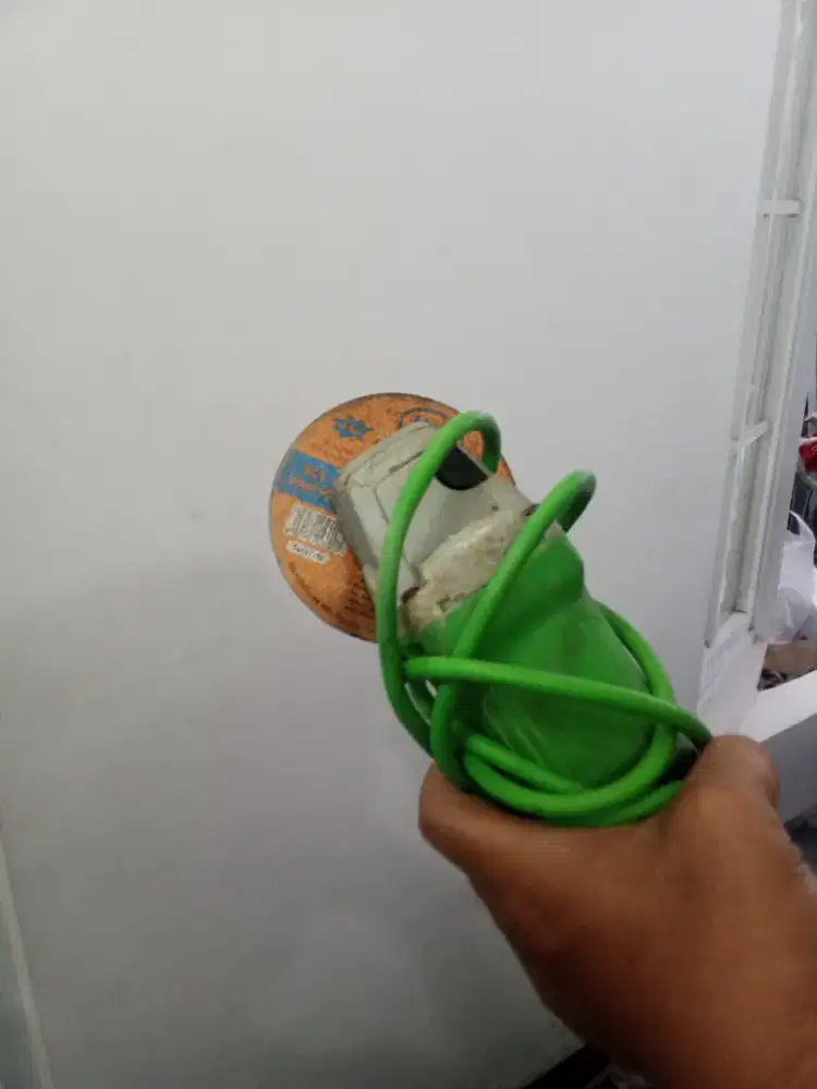 Slepan/ pemotong besi/kayu/kramik listrik