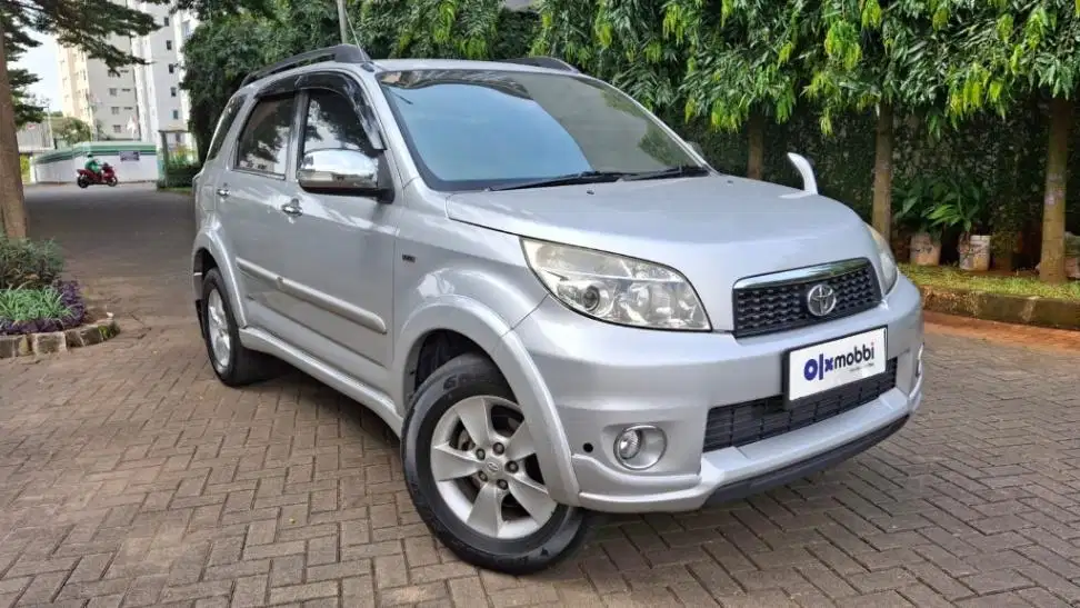 DP RENDAH Toyota Rush 1.5 S Bensin-MT 2008 6MPS