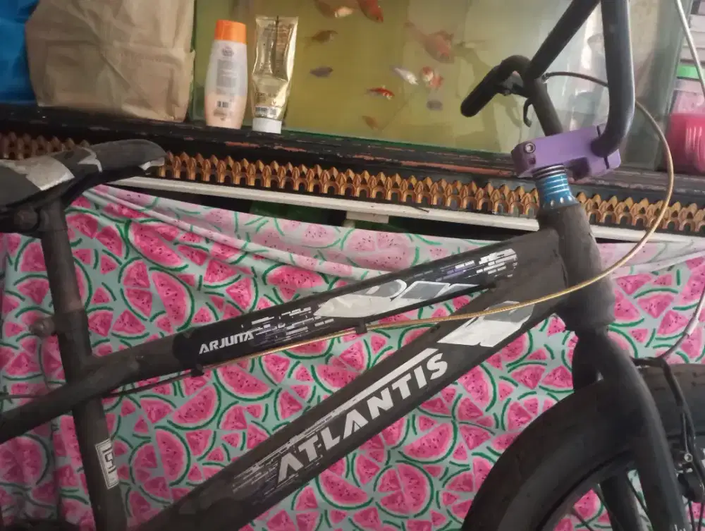 Sepeda Atlantis Hitam