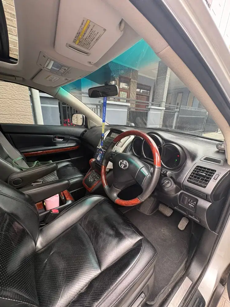 Toyota Harrier 2010 Bensin