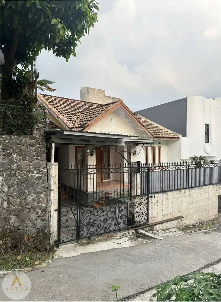 Jual Rumah Siap Huni di Komplek Setiabudi Regensi Bandung Dekat UPI