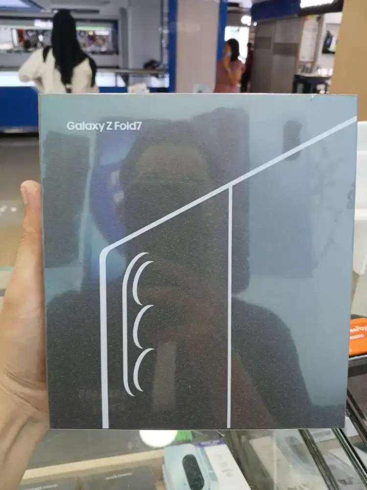 Samsung Z Fold 7 12/512GB Garansi Resmi 1 tahun