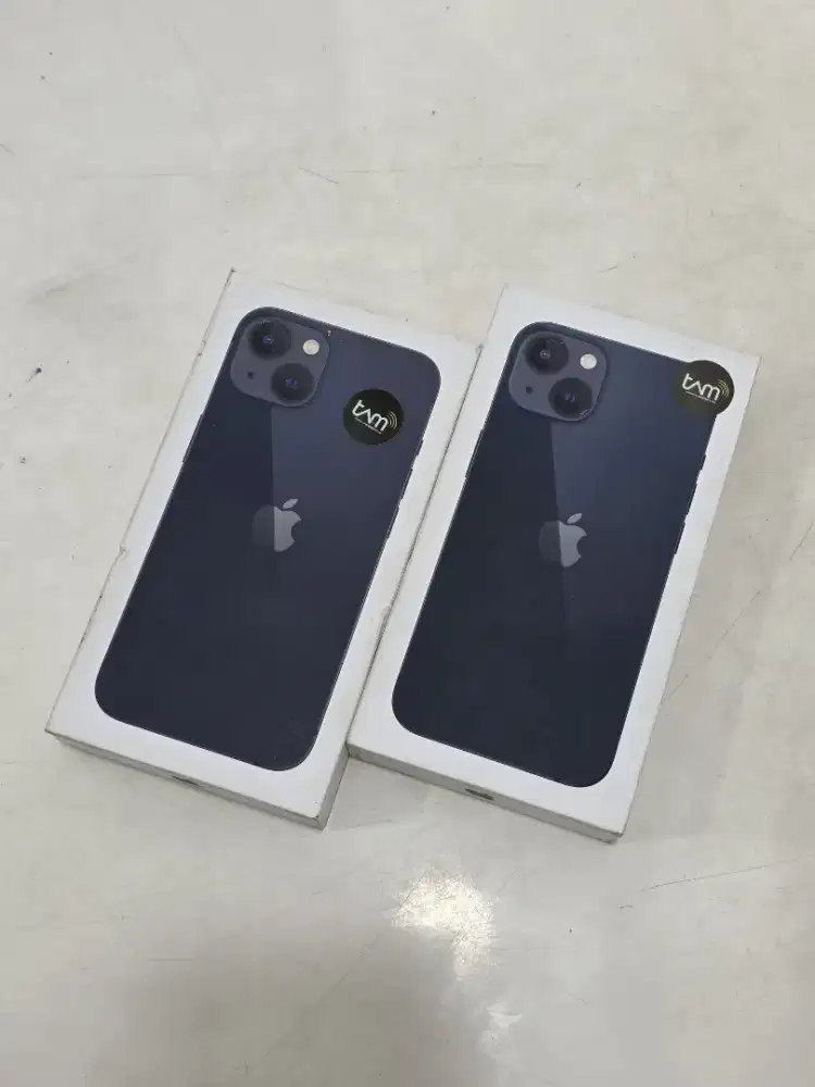 iPhone 13 128 kondisi segel bergaransi resmi iBox