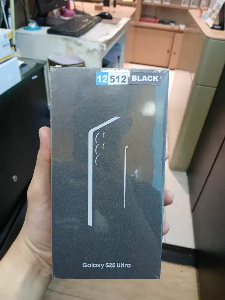 Samsung S25 Ultra 12/512GB Garansi Resmi 1 Tahun
