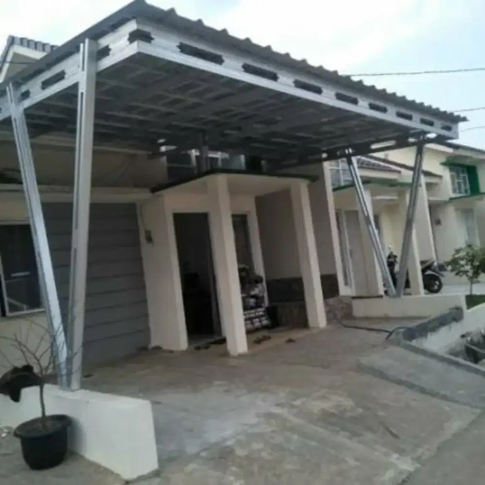 Kanopi atap baja ringan