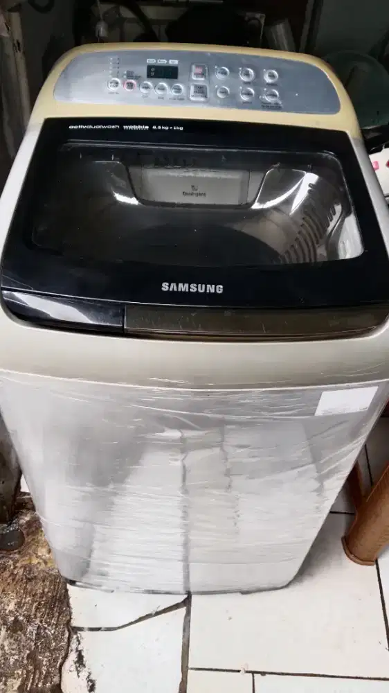 Mesin cuci 1 tabung otomatis 8,5+1kg