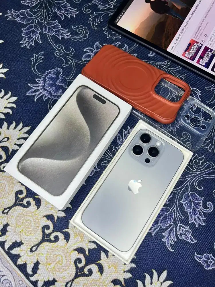Jual / Tukar tambah iPhone 15 Pro 128Gb iBox Mulus