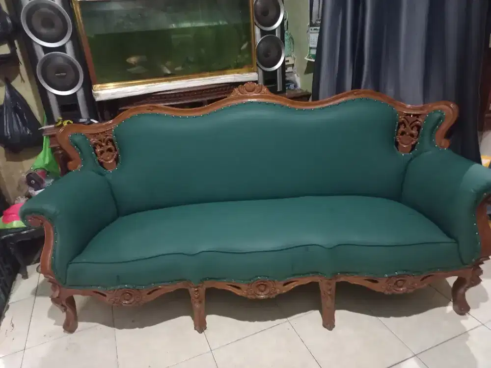 Ganti kulit sofa