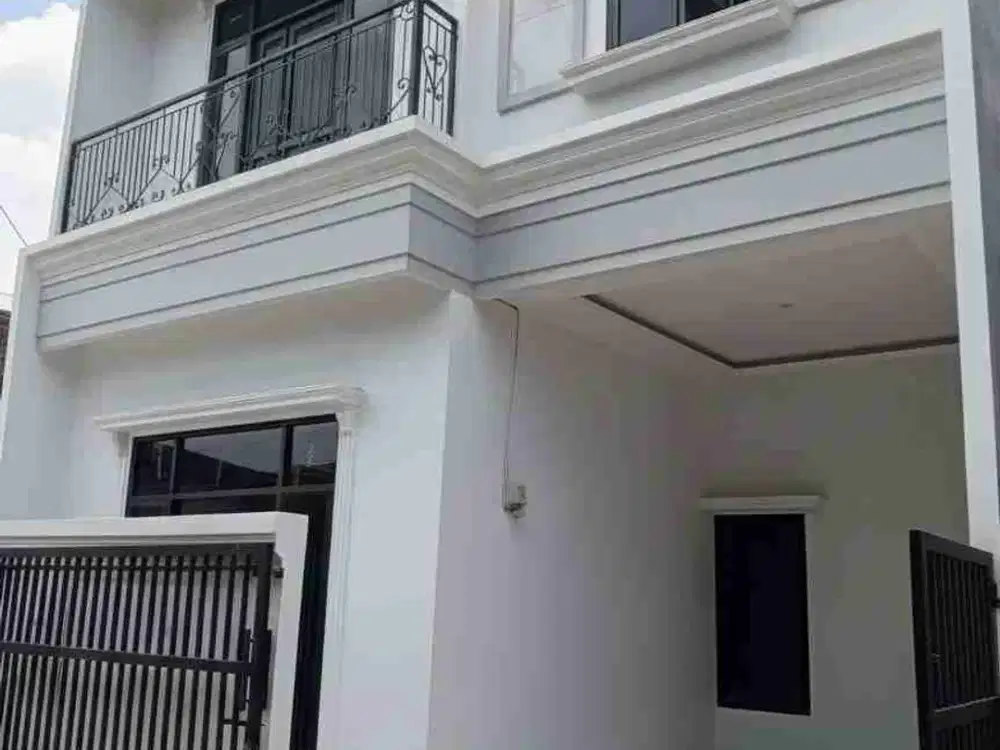 DIJUAL RUMAH 2 LANTAI 900 JUTAAN DI KAHFI 2 JAGAKARSA