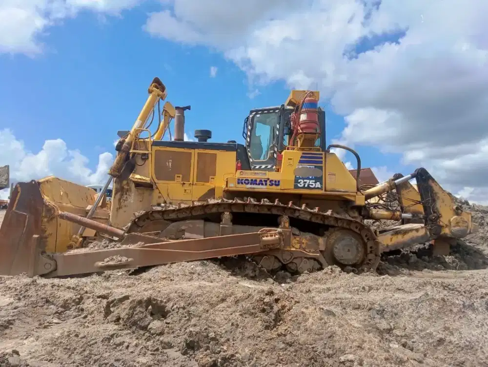 Dozer D375A 2021
di Samarinda