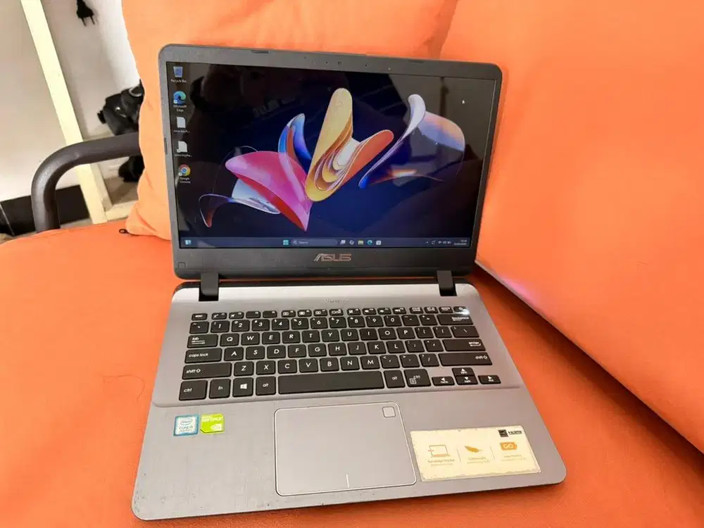 Laptop Gaming Asus Vivobook X407U Core i5 VGA Nvidia